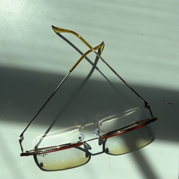 โSOLDโUrban Outfitters Yellow Gradient 100% UV Protection Sunglasses rhinestones - Picture 2 of 8